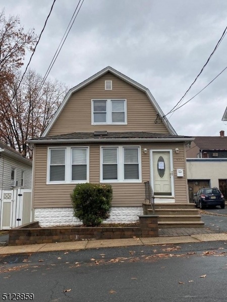 521 Columbia Ave, Hillside, NJ 07205 - photo 1