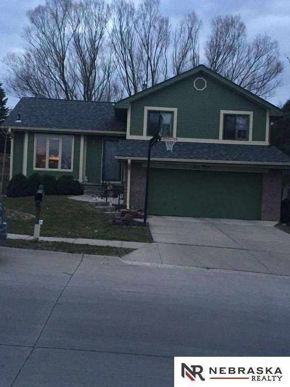 12669 Meredith Ave, Omaha, NE 68164 - photo 1