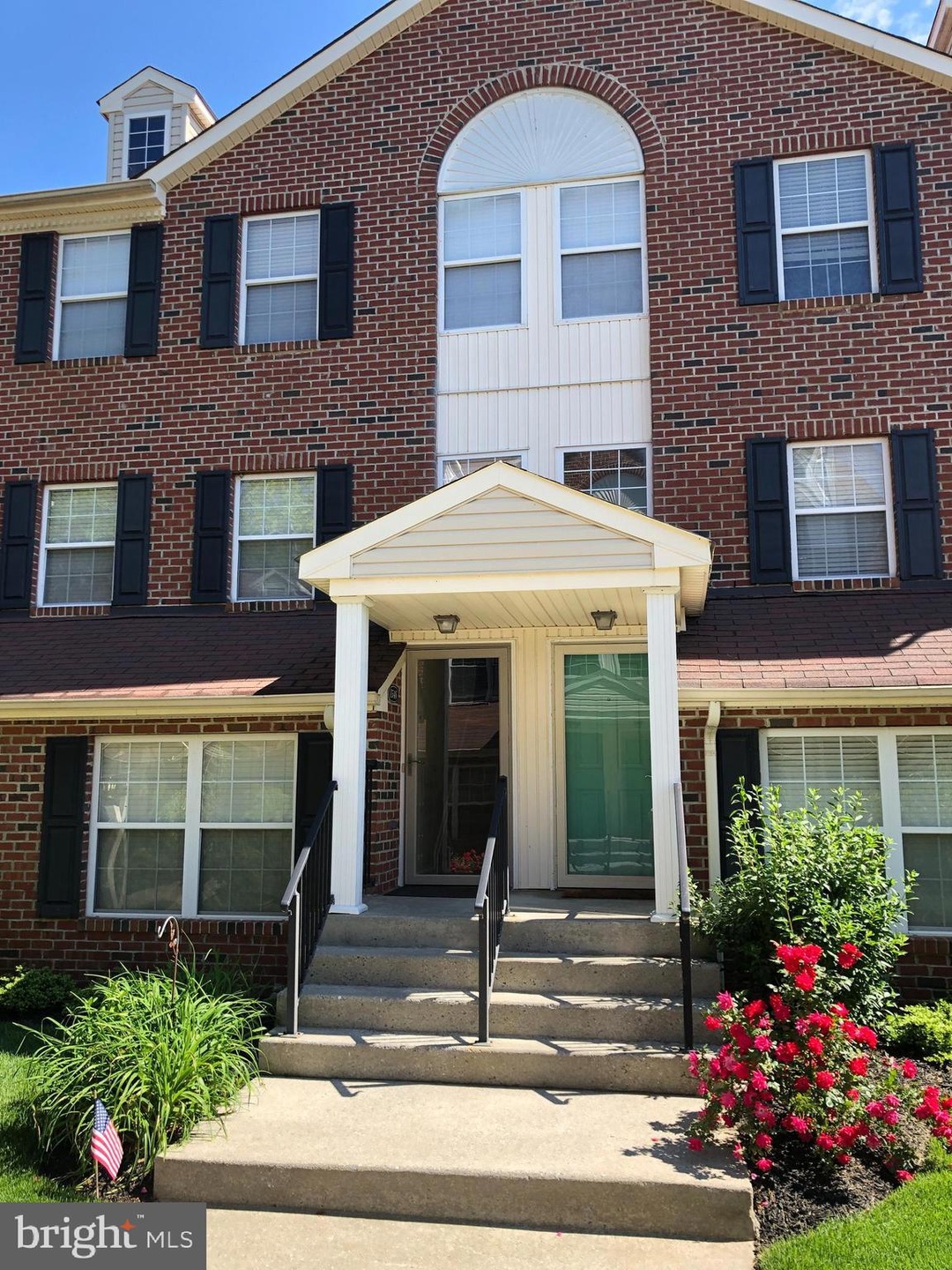 1546 Benjamin Franklin Ct, Mays Landing, NJ 08330 - photo 1