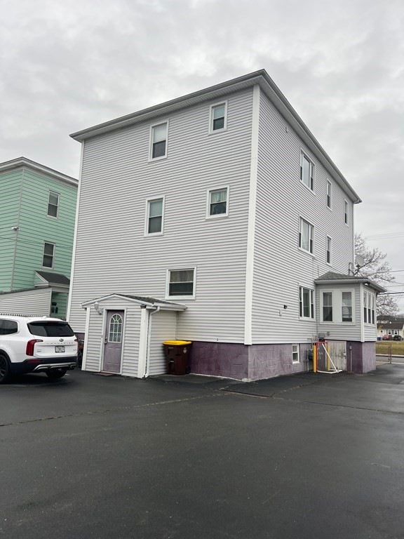 365 Montaup St unit 3 West, Fall River, MA 02724 - photo 1