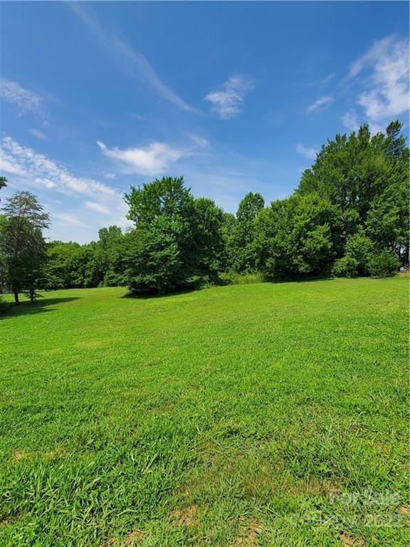 114 Hannah Sue Ct unit 5, Harmony, NC 28634 - photo 1