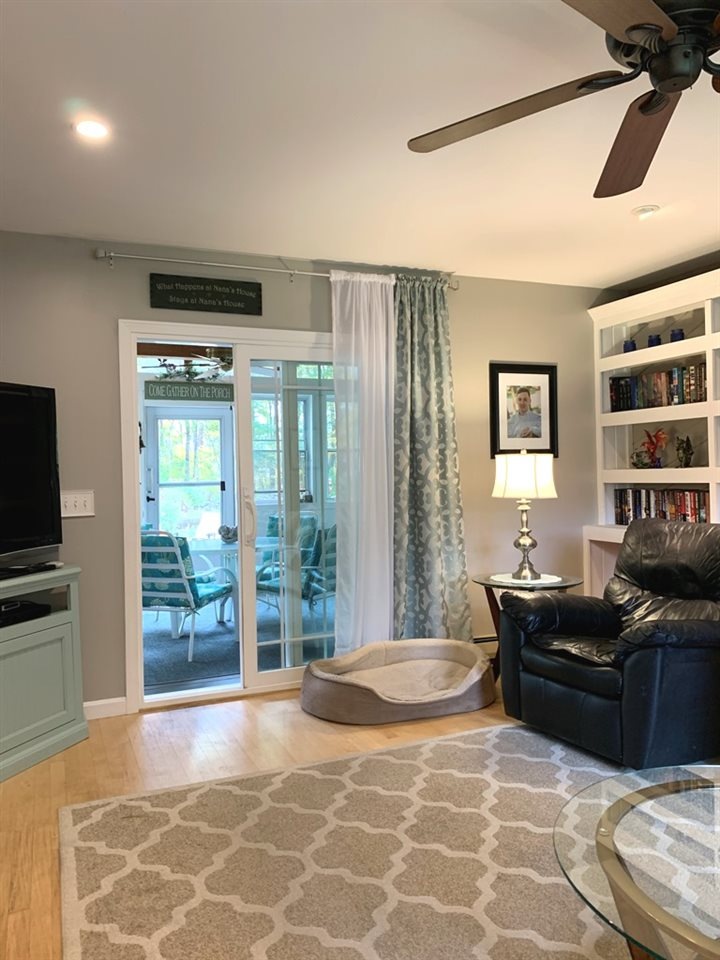 7 Beaver Path, Hudson, NH 03051 - photo 1