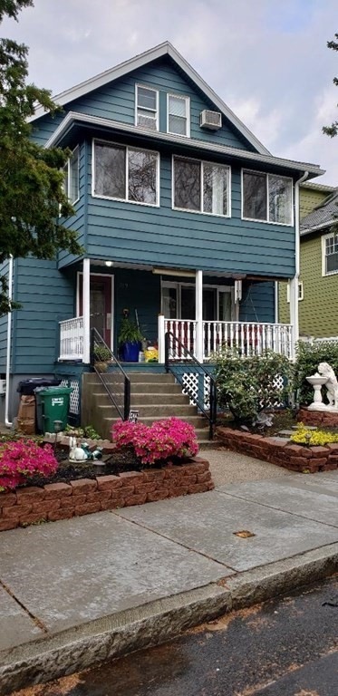 219 Fayerweather St unit 2, Cambridge, MA 02138 - photo 1