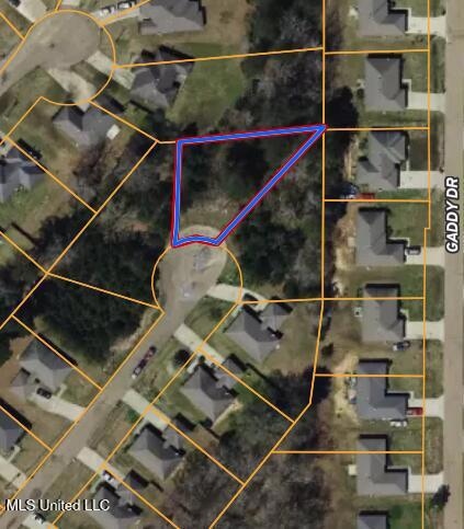 Pending $5,000 • Co-Listing Agent