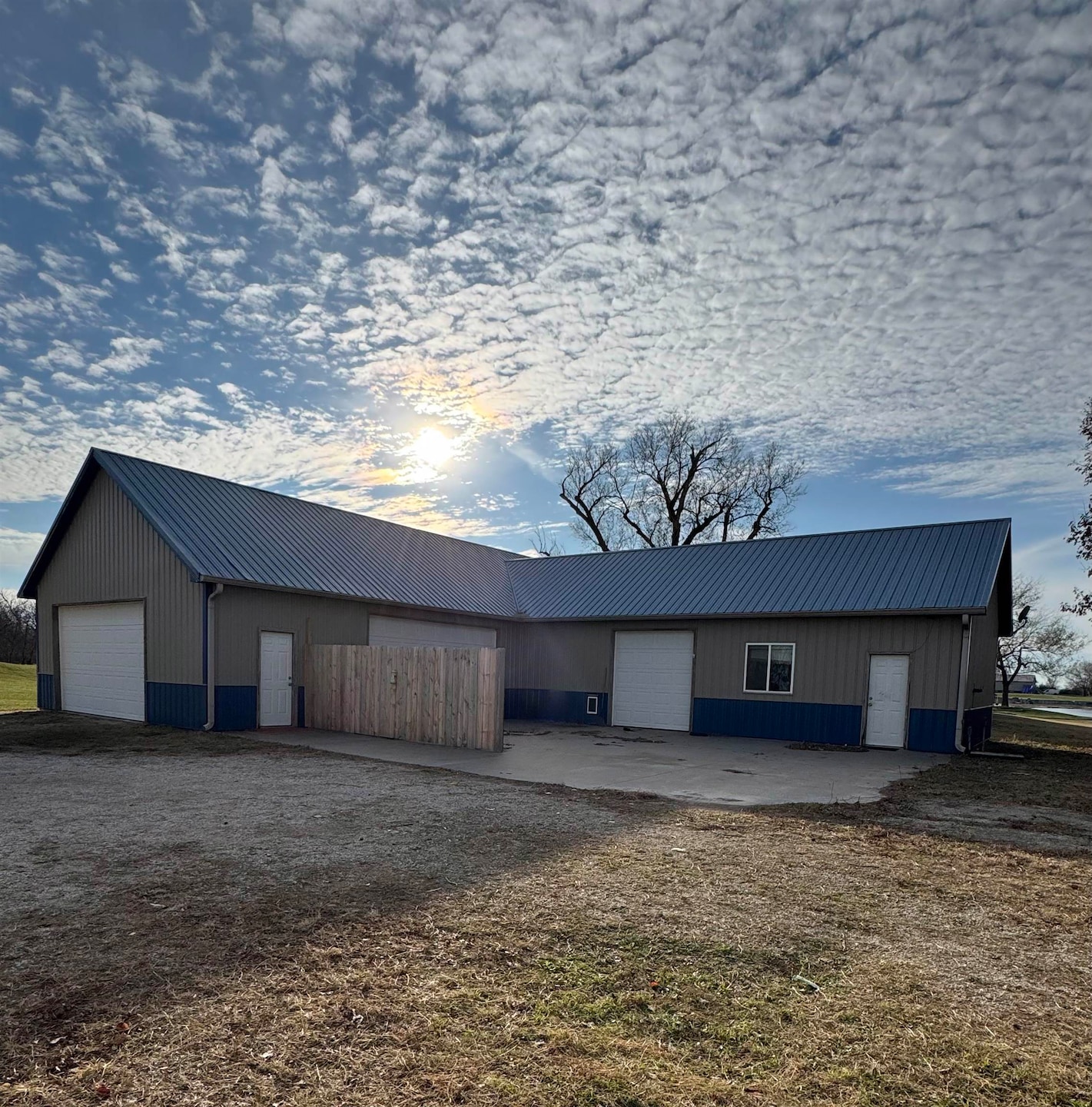 5943 N Ridge Rd, Maize, KS 67101 - photo 1