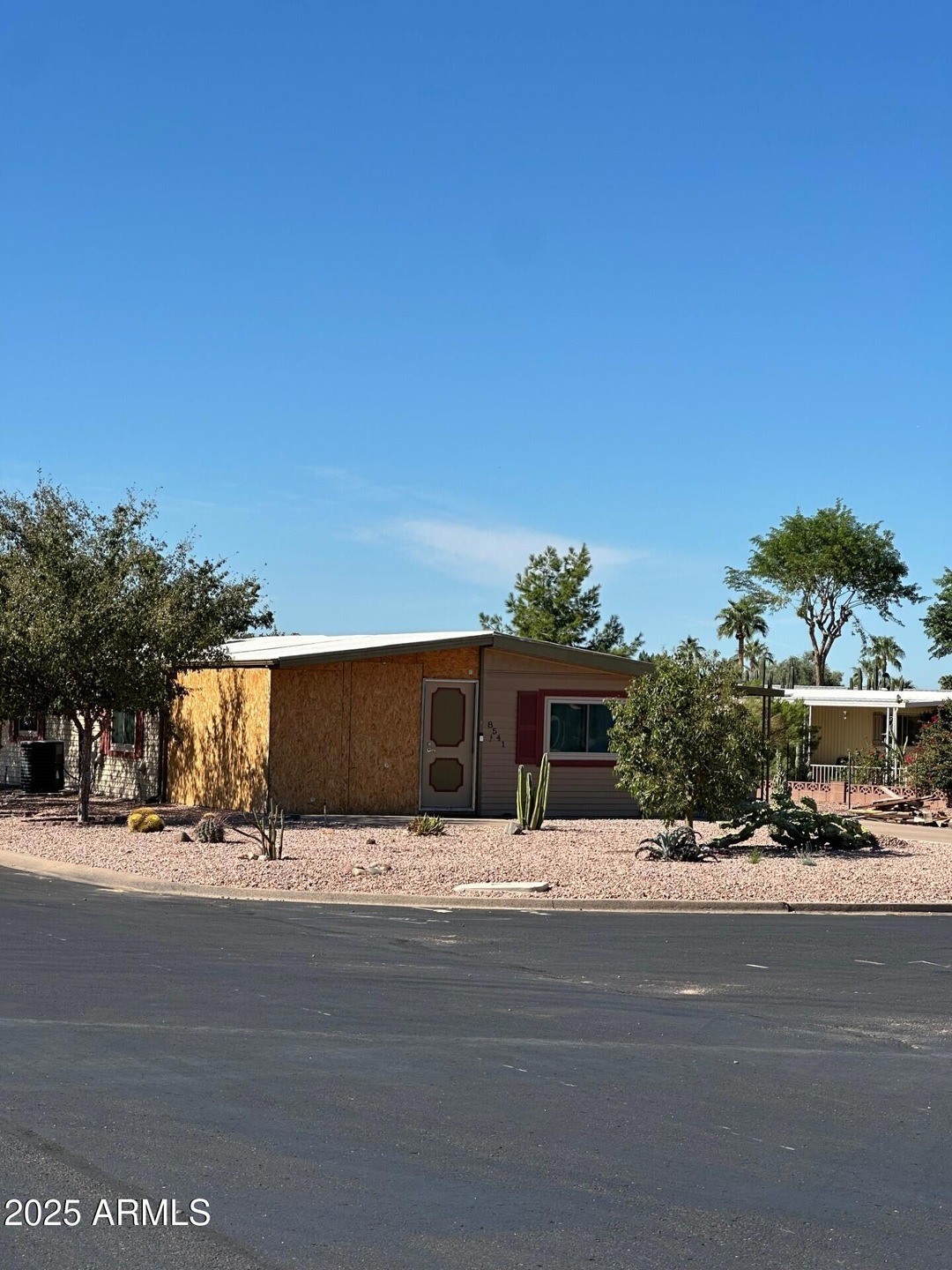 8541 E Dewberry Ave, Mesa, AZ 85208 - photo 1