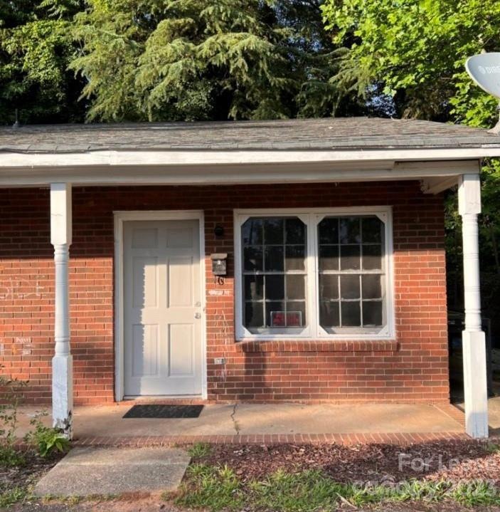 334 Brevard St unit F, Statesville, NC 28677 - photo 1