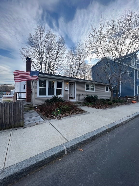 68 Crescent St unit 1, Quincy, MA 02169 - photo 1