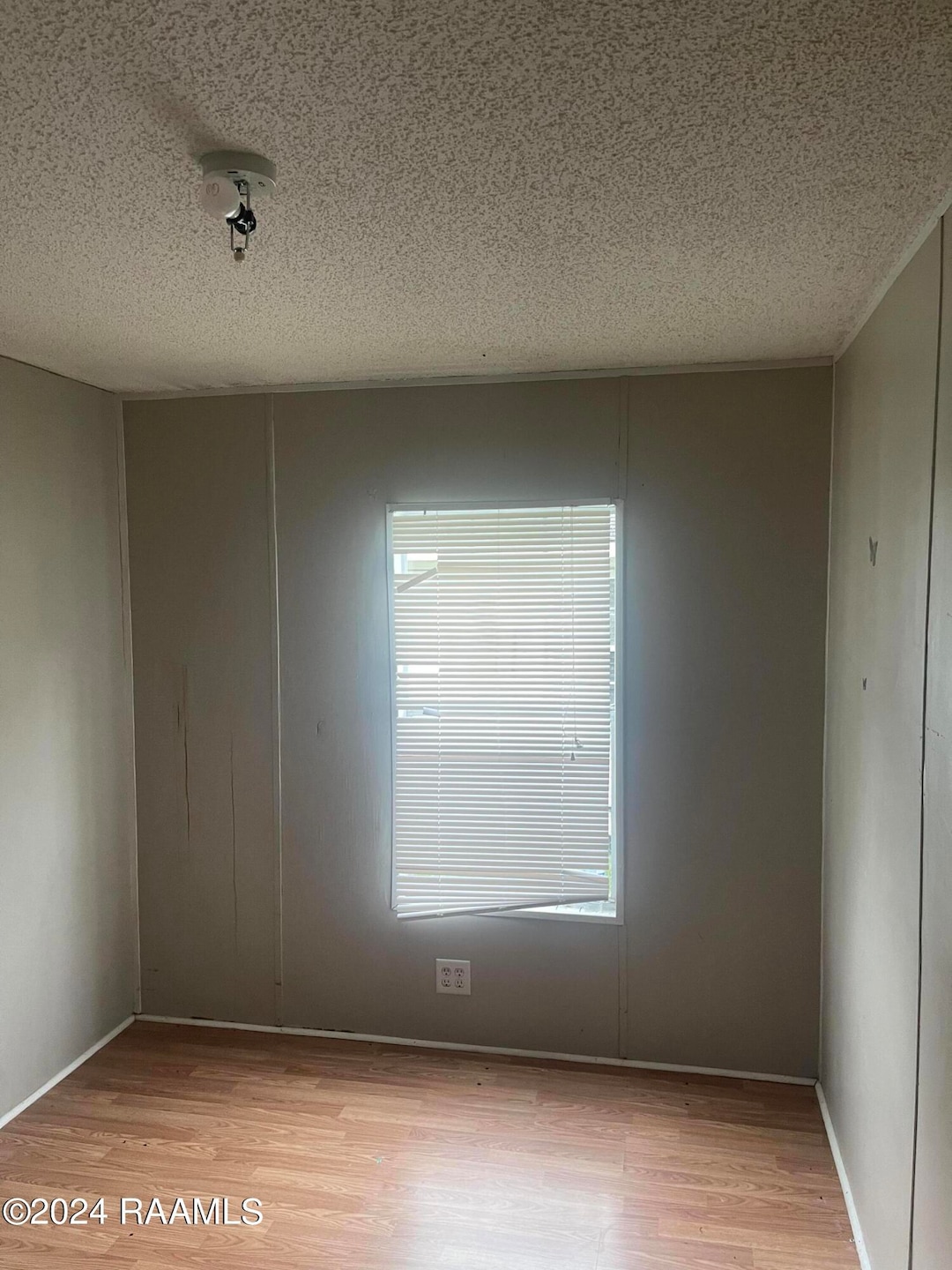 617 E Vine Ave, Eunice, LA 70535 - photo 1