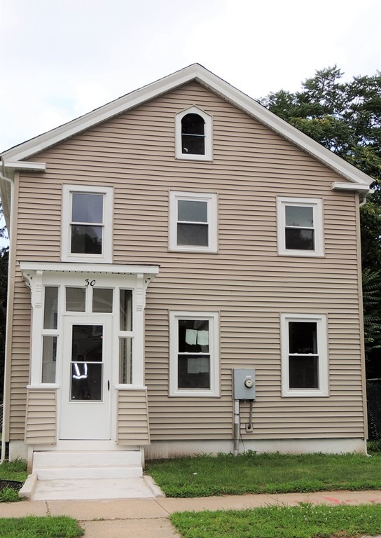 30 Massasoit St, Springfield, MA 01107 - photo 1