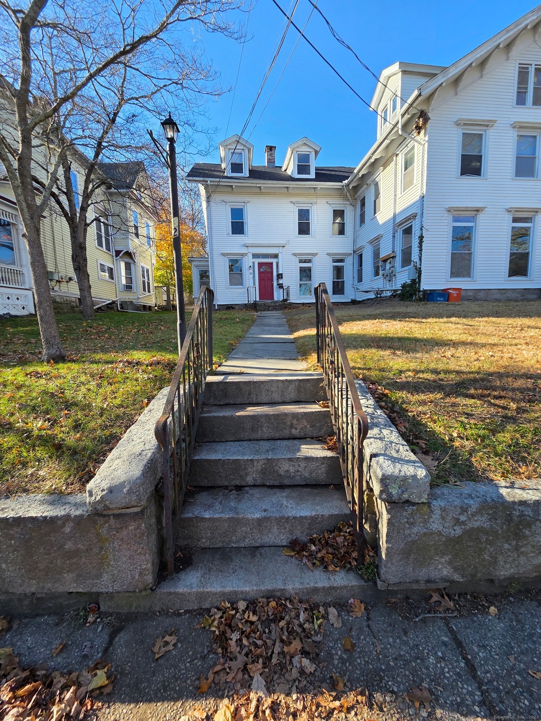 32 Channing St unit 1, New London, CT 06320 - photo 1