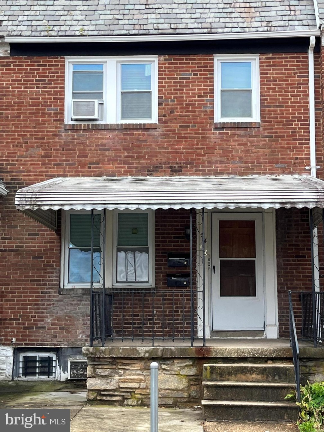 5410 Clover Rd, Baltimore, MD 21215 - photo 1