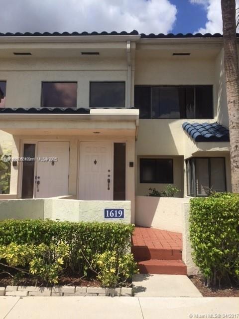1619 NW 81st Way unit 1619, Plantation, FL 33322 - photo 1