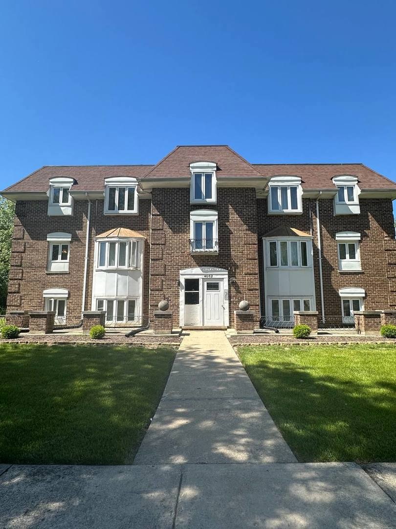 4062 Charleston Rd unit 3W, Matteson, IL 60443 - photo 1