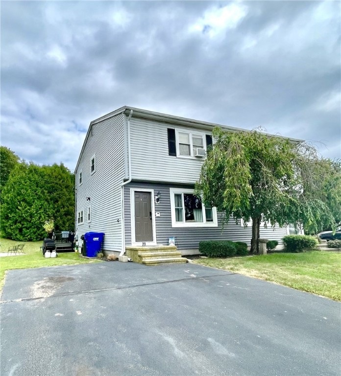 20 Brandywine drive 2 bedroom 1.5 bath condo
