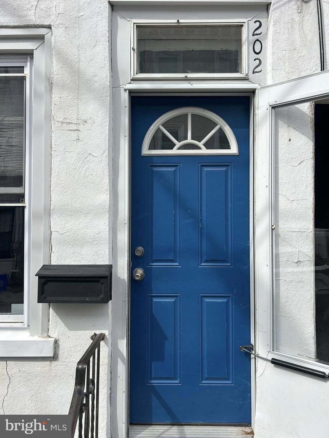 202 Baldwin St, Philadelphia, PA 19127 - photo 1