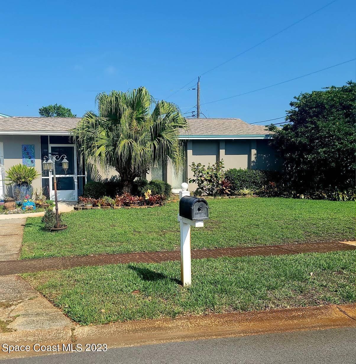 harwood Dr front pic