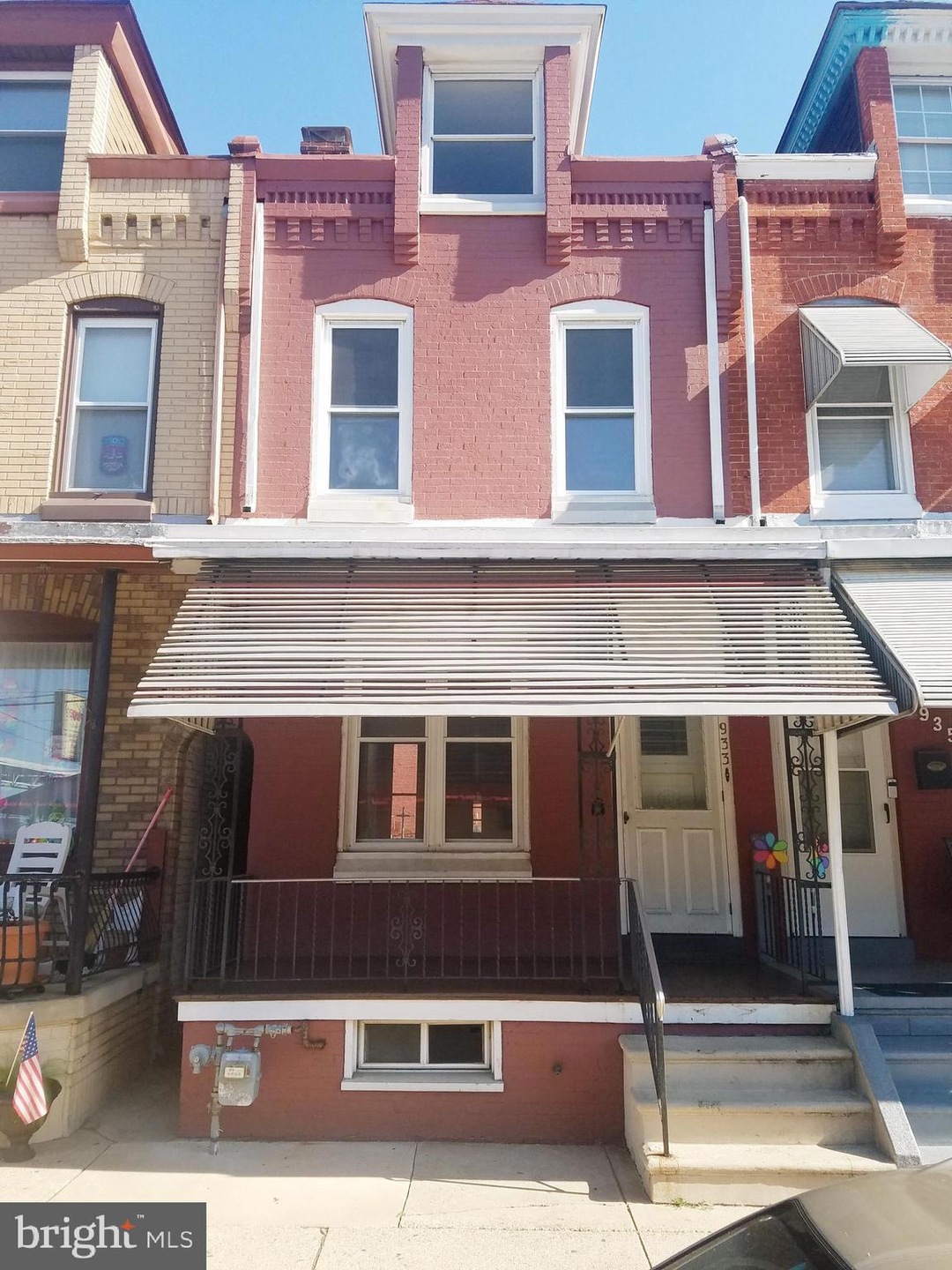 933 Pike St, Reading, PA 19604 - photo 1