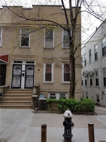 3223 Corlear Ave, Bronx, NY 10463 - photo 1