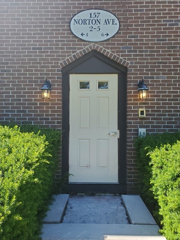157 Norton Ave unit 5, South Easton, MA 02375 - photo 1