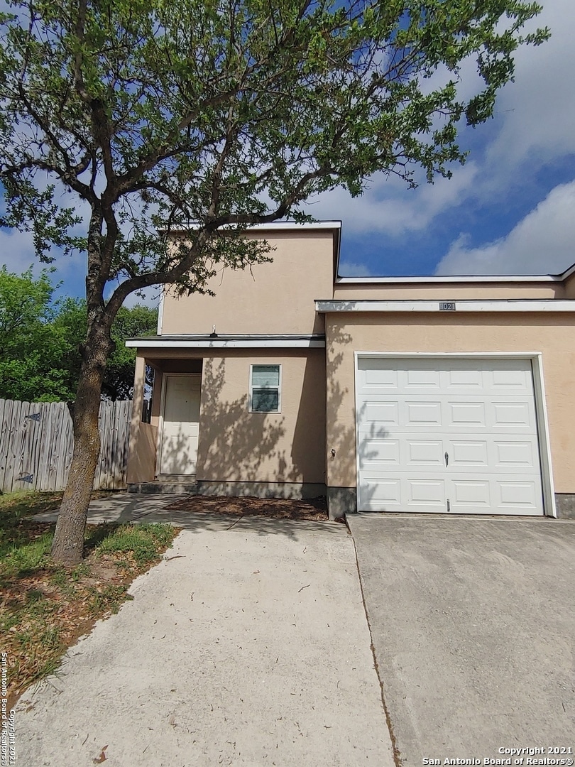 For Rent $1,325/month