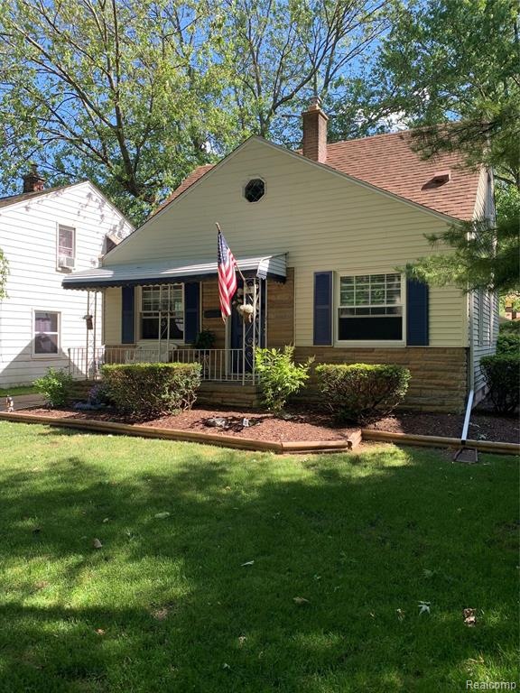 2189 Hampton Front.jpg