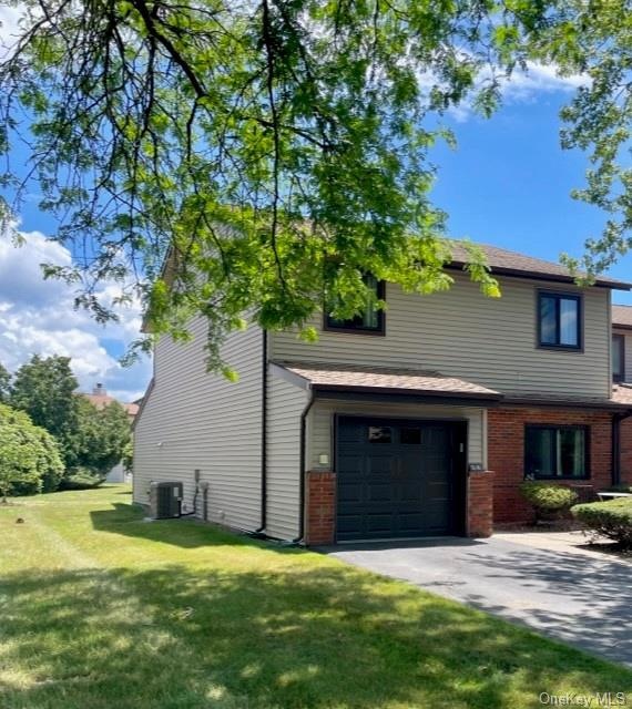 518 Barberry Ln unit 23, New Windsor, NY 12553 - photo 1