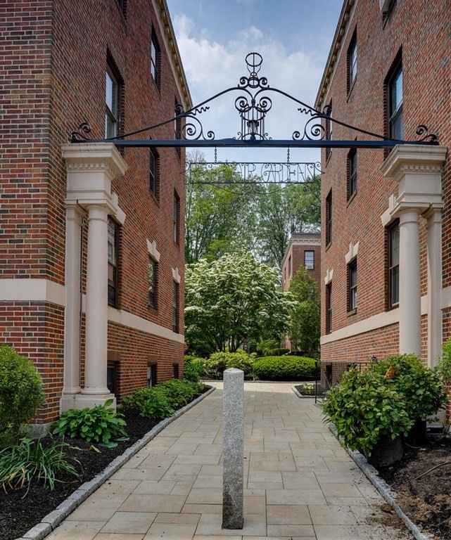 1990 Commonwealth Ave unit 2, Brighton, MA 02135 - photo 1