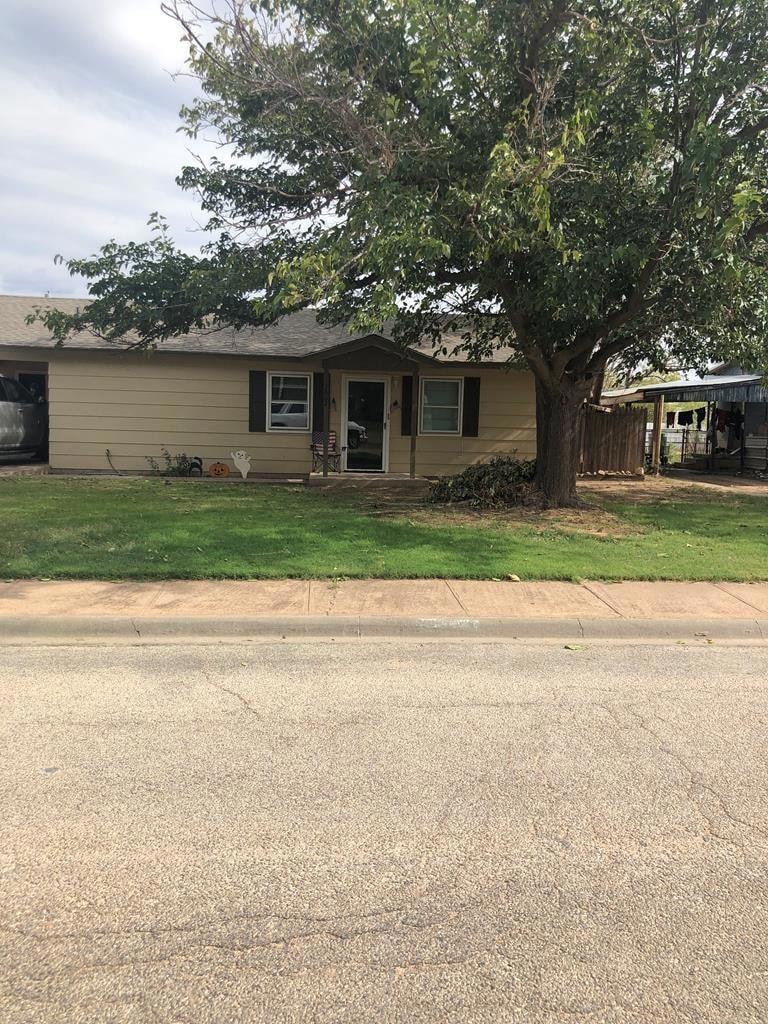 For Rent $1,000/month