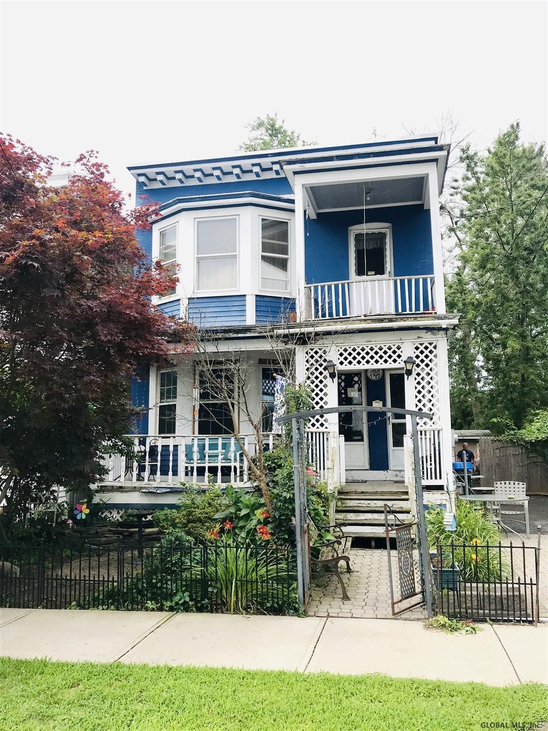 8 Bohl Ave, Albany, NY 12209 - photo 1