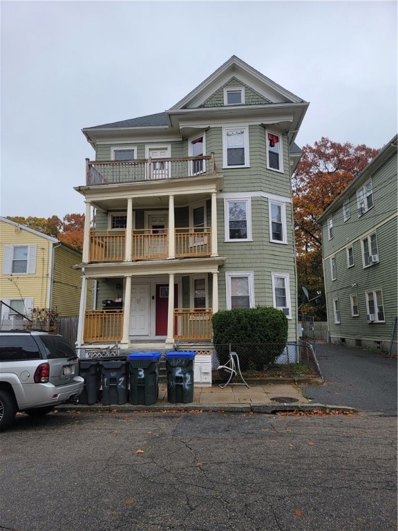 82 Huron St, Providence, RI 02908 - photo 1