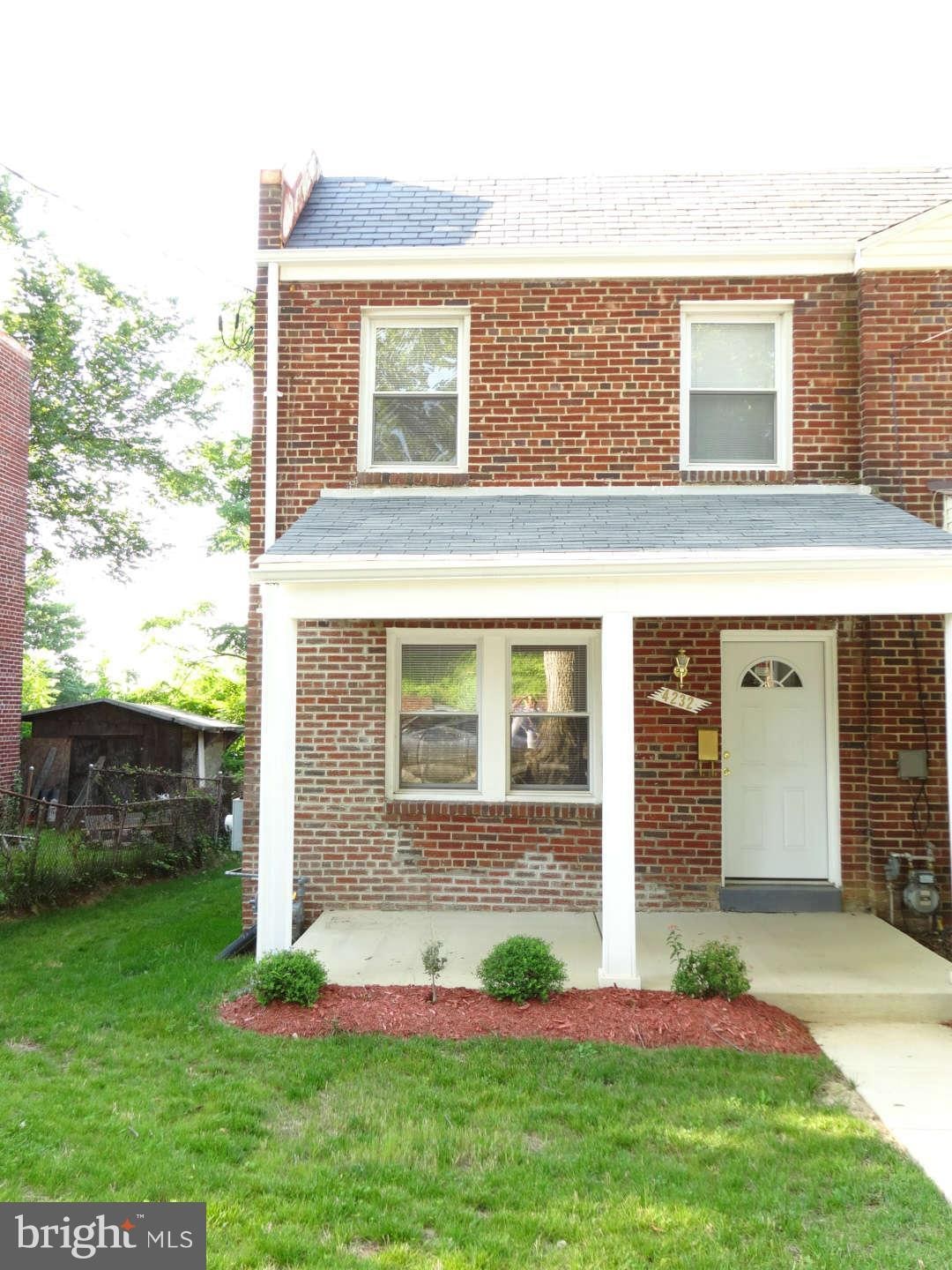 4232 Grant St NE, Washington, DC 20019 - photo 1