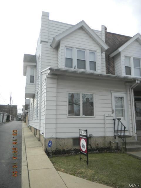 1114 W Washington St, Allentown, PA 18102 - photo 1