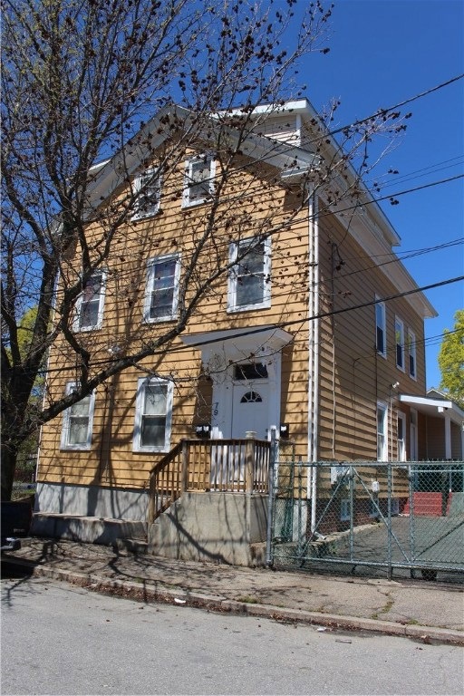 75 Warren St, Providence, RI 02907 - photo 1