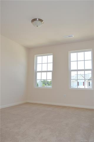 807 Chevelle Dr unit 29, Statesville, NC 28677 - photo 1