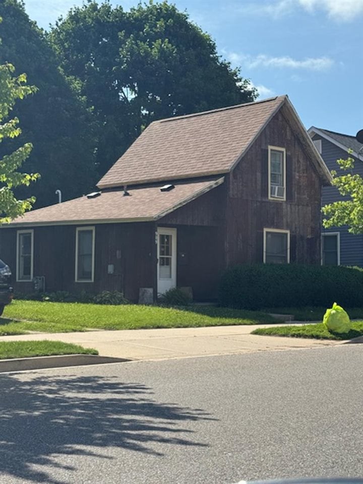 Sold $233,000