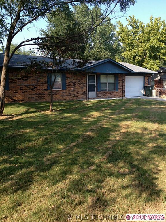 503 Creek Dr, Okmulgee, OK 74447 - photo 1