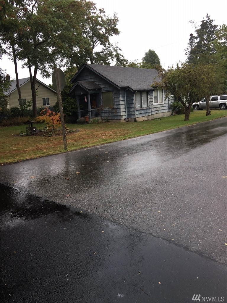 325 105th St SW, Everett, WA 98204 - photo 1