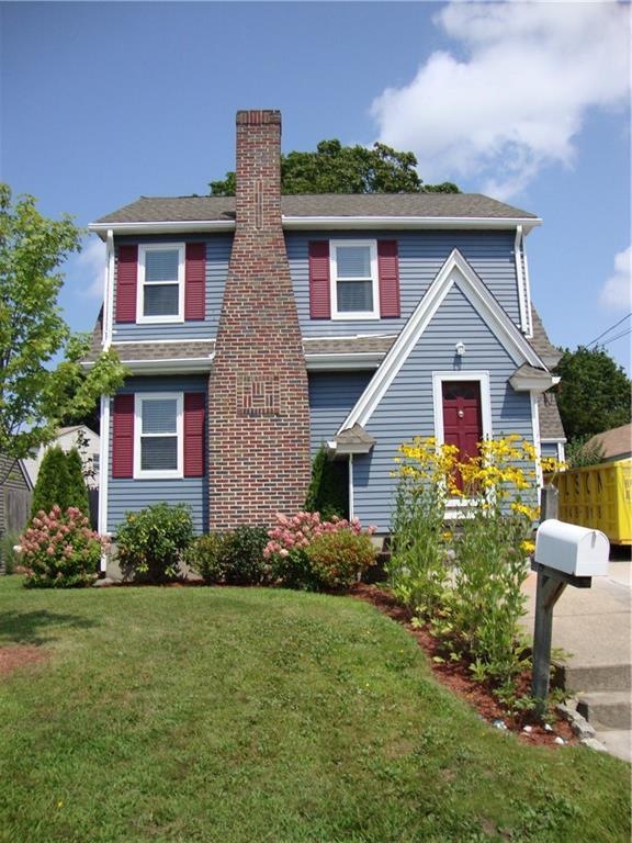 141 Calaman Rd, Cranston, RI 02910 - photo 1