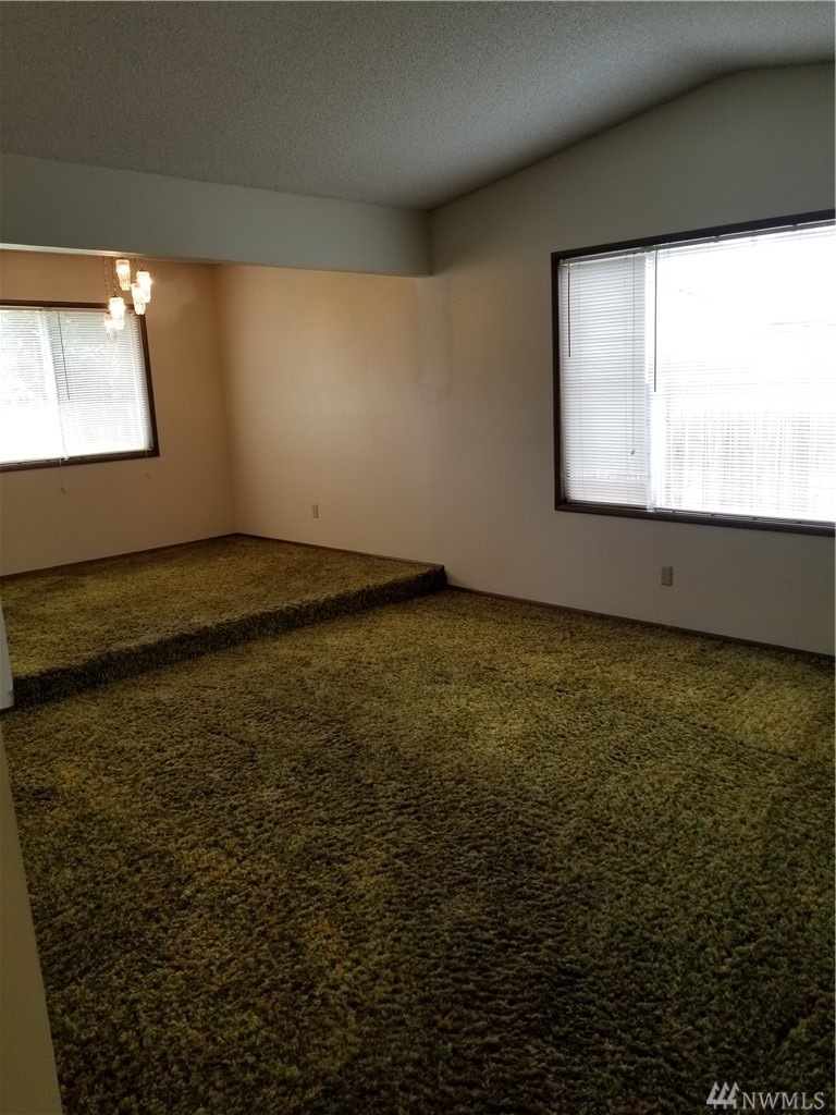 6 35th Ct, Longview, WA 98632 - photo 1