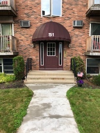 51 Alvarado Ave unit 203, Worcester, MA 01604 - photo 1