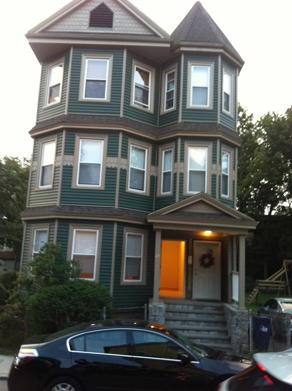 32 Custer St unit 2, Jamaica Plain, MA 02130 - photo 1