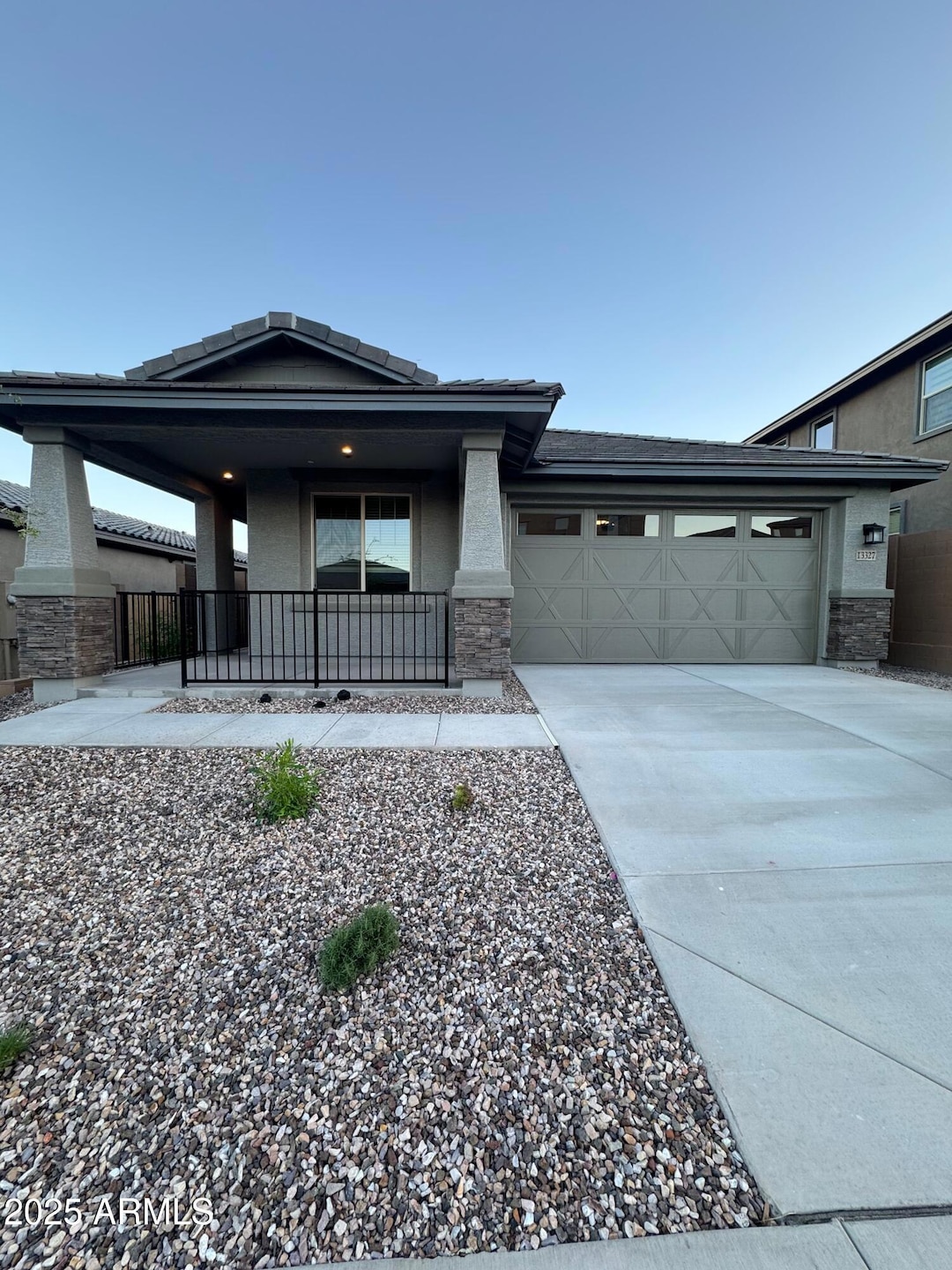 13327 W Eagle Feather Rd, Peoria, AZ 85383 - photo 1