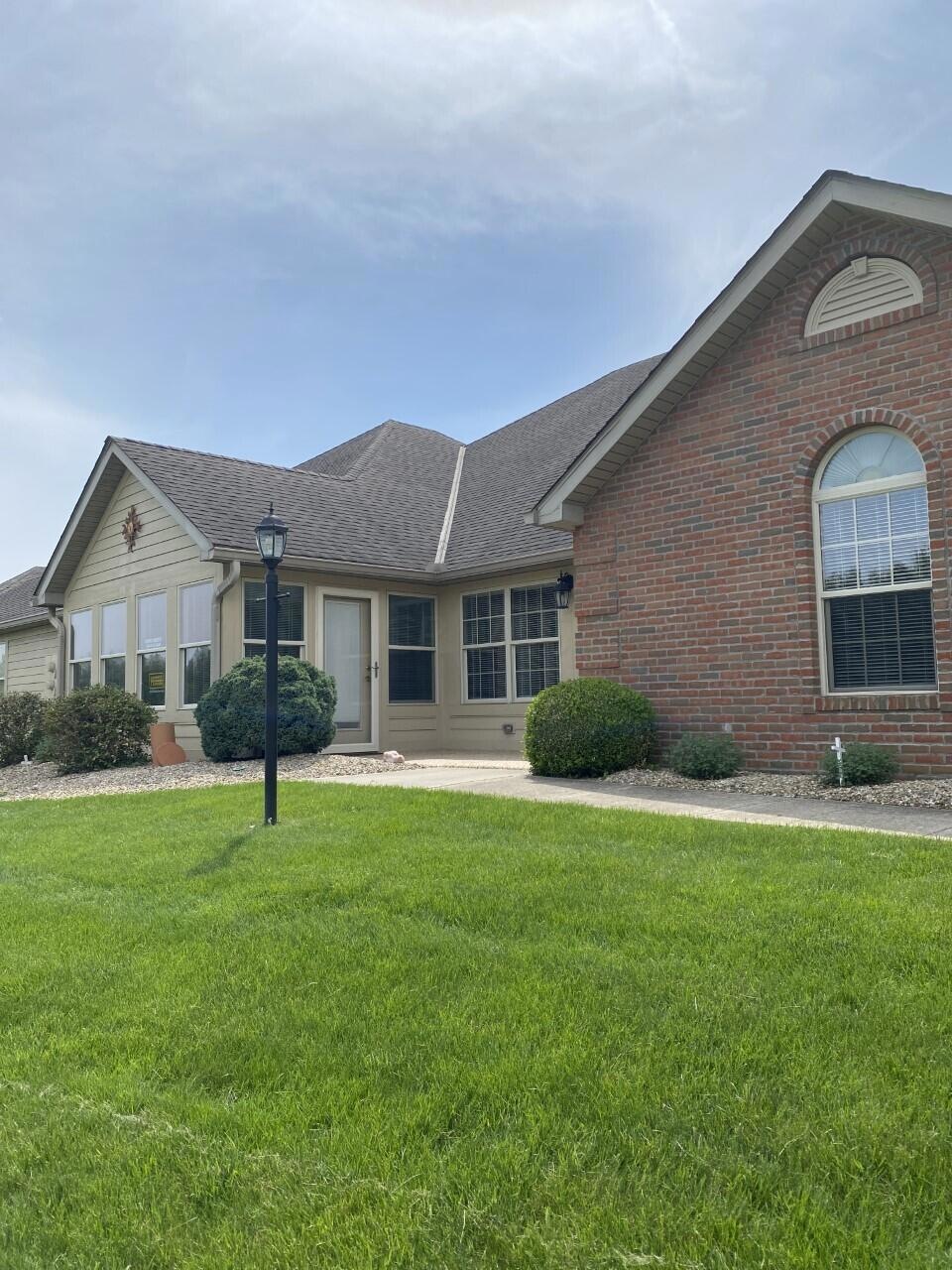 519 Edgehill Cir, Logan, OH 43138 For Sale