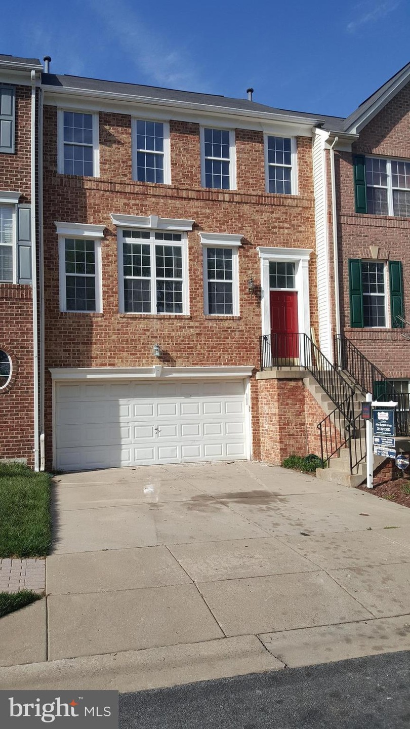 10004 Woodview Dr, Bowie, MD 20721 - photo 1