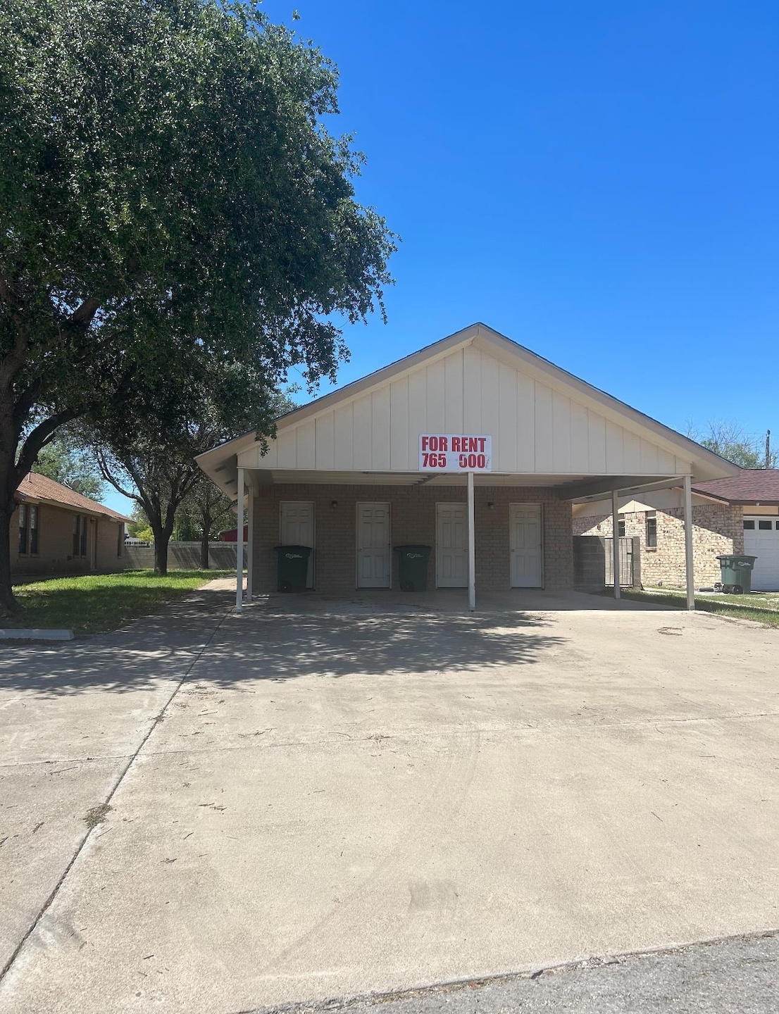 For Rent $1,000/month