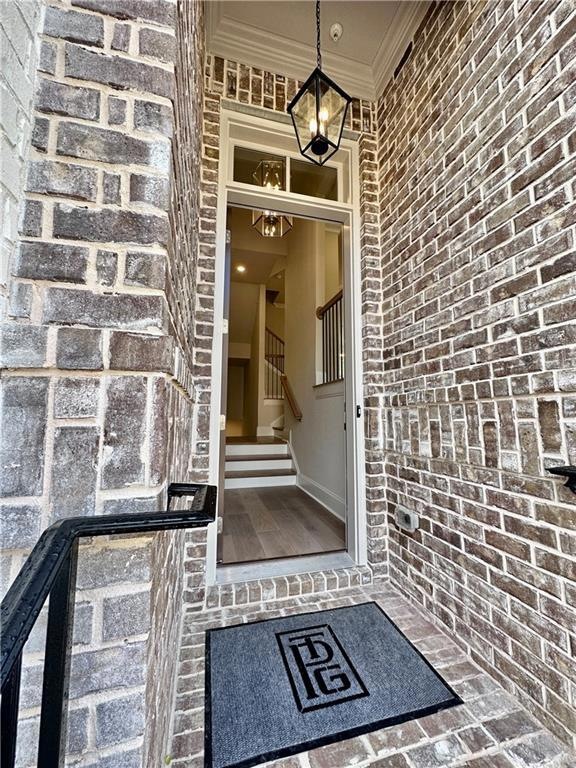 Chaucer Front Entry with Split Stairs leading to M