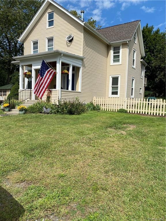 8 Harrison St, Garnerville, NY 10923 - photo 1