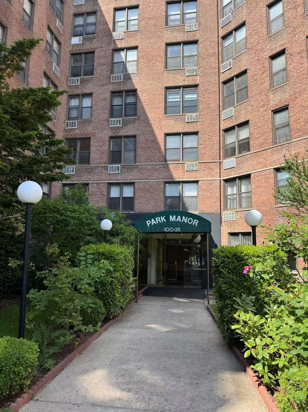 Pending $510,000 • Co-Listing Agent