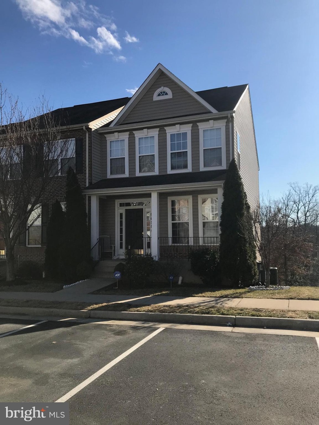 15658 William Bayliss Ct, Woodbridge, VA 22191 - photo 1